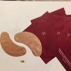 Wander Beauty baggage claim gold eye mask